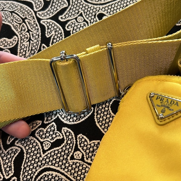 Prada- yellow nylon crossbody - Picture 4 of 9